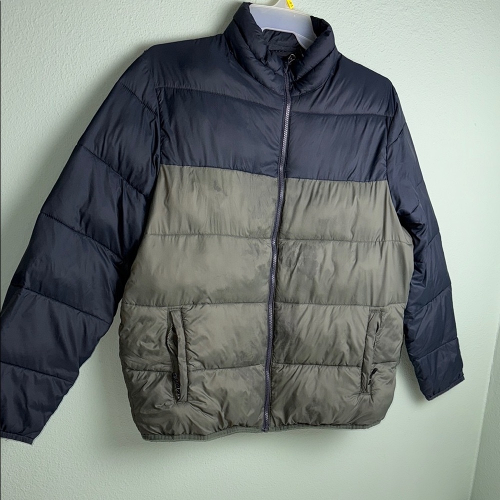 Men's Two-Tone Puffer Jacket